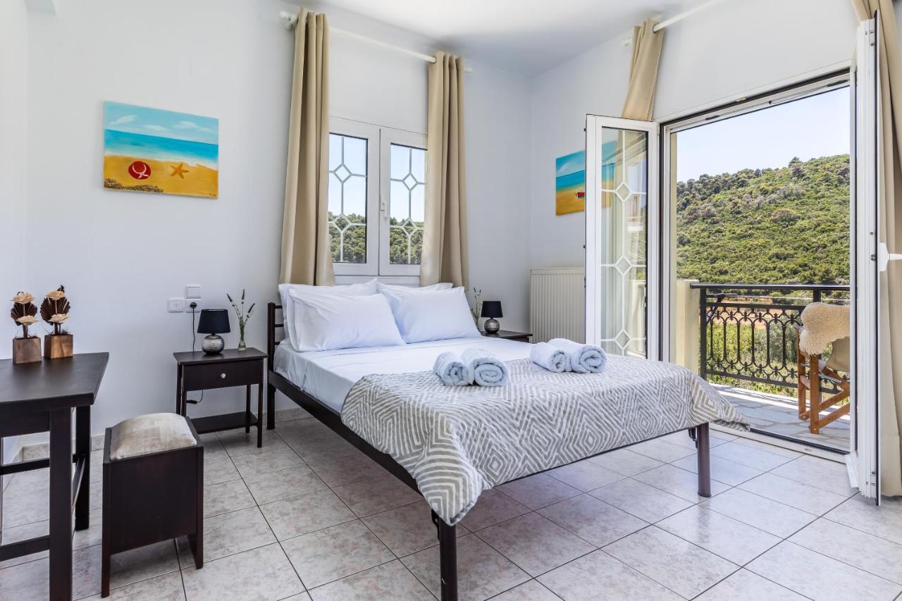 Casa Mia - 5 Min From Stafilos Beach Skopelos Exterior foto
